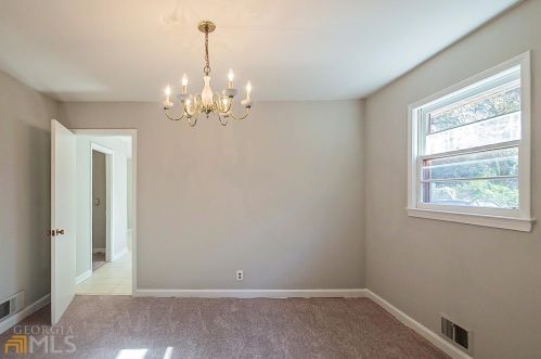 183 Hemphill School Rd, Atlanta GA 30331-1623 exterior