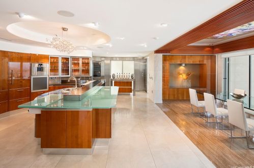 360 Puuikena Dr, Honolulu HI 96821-0025 exterior