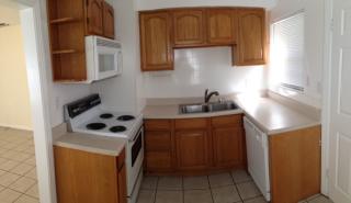 906 Alfred St, Tampa FL  33603-5408 exterior