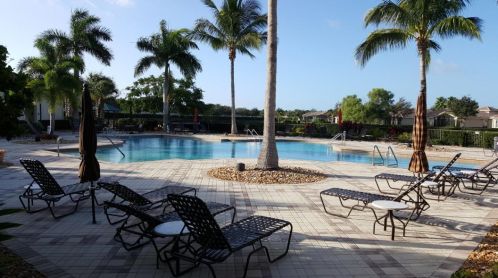 8242 Mulligan Cir, Fort Pierce FL  34986-3308 exterior