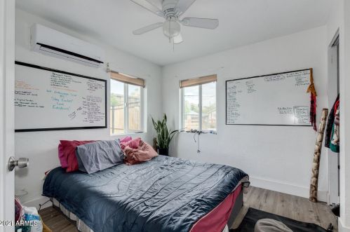 9440 9 Ave, Phoenix AZ 85021-3102 exterior