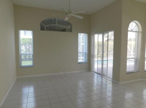 10031 Lexington Estates Blvd, Boca Raton, FL 33428-4253