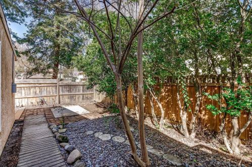 1925 Gauguin Pl, Davis CA 95618-0541 exterior