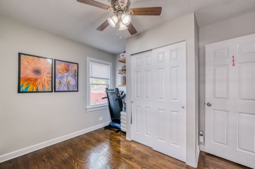 175 Pick Ave, Elmhurst IL 60126-3018 exterior