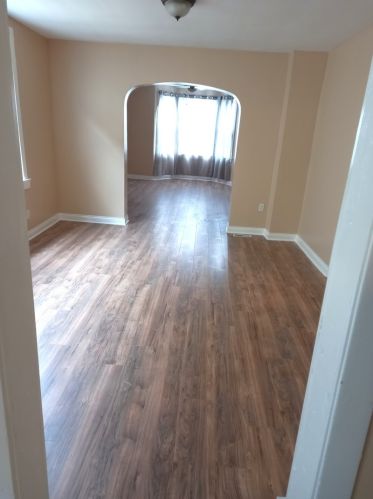 8931 Houston Ave, Chicago IL 60617-3239 exterior