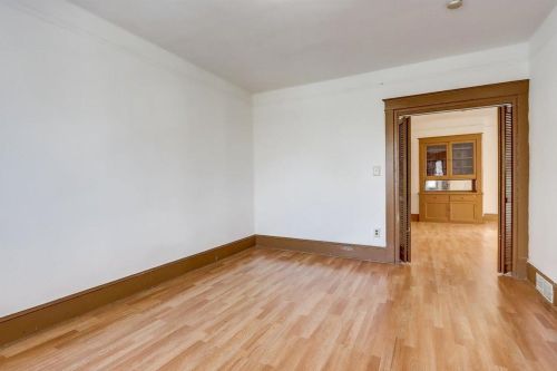 2438 7 St, Milwaukee WI 53215-3226 exterior