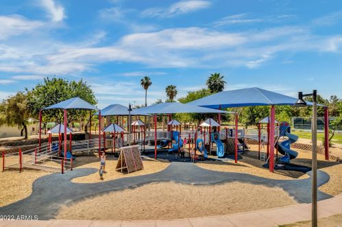 4571 Linda Ln, Chandler AZ 85226-5841 exterior