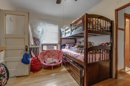 5117 Barry Ave, Chicago IL 60634-4966 exterior