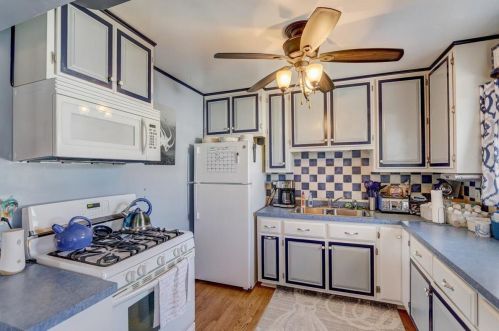 4922 Lynndale Ave, Milwaukee WI 53220-2069 exterior