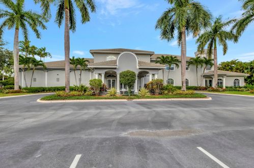 10846 Crystal Ky Ln, Boynton Beach FL exterior