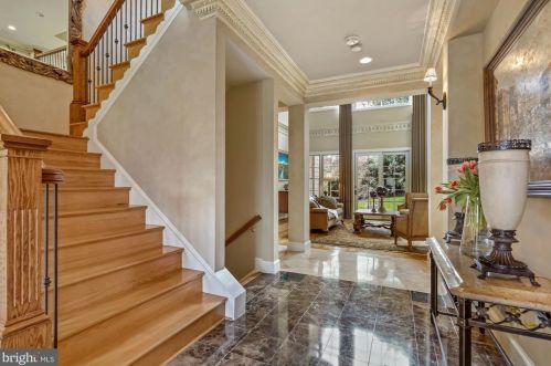 11300 Glen Rd, Rockville MD 20854-1849 exterior