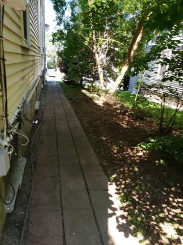 51 Perry Ave, Worcester MA 01610-2109 exterior