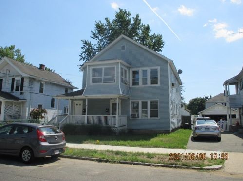 74 Edendale St, Springfield MA  01104-2207 exterior