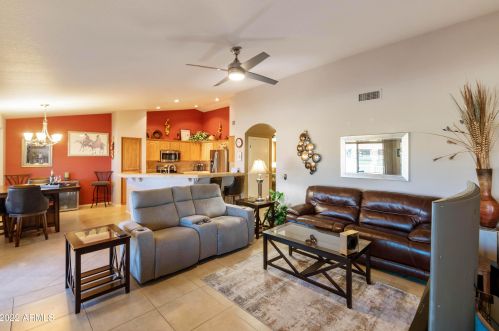 11022 San Tan Blvd, Chandler AZ 85248-7900 exterior