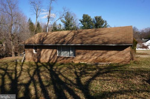 1307 Wheaton Ln, Silver Spring MD 20902-3659 exterior