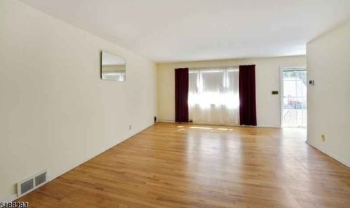 34 Ashby Ave, Livingston NJ  07039-2009 exterior