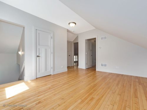 2052 Bingham St, Chicago IL  60647-4032 exterior