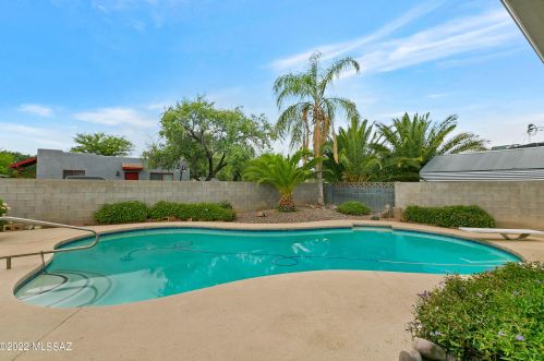 4510 Glenn St, Tucson AZ 85716-2128 exterior