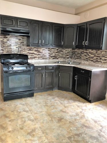 2648 Monitor Ave, Chicago IL 60630-3332 exterior