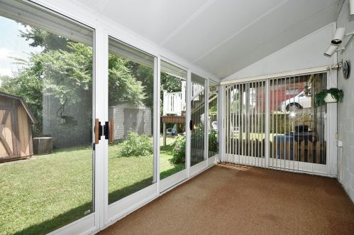 3147 Glendale Ave, Pittsburgh PA 15227-2829 exterior