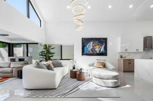 17370 Via Capri, Boca Raton FL 33496-2427 exterior