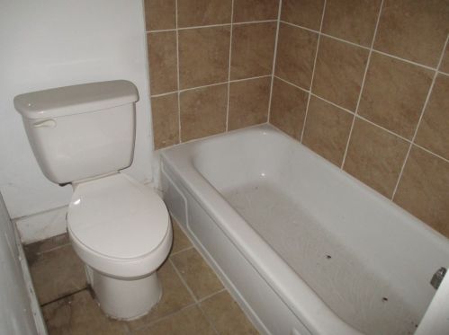 7343 Denniston Ave, Pittsburgh PA 15218-2526 exterior