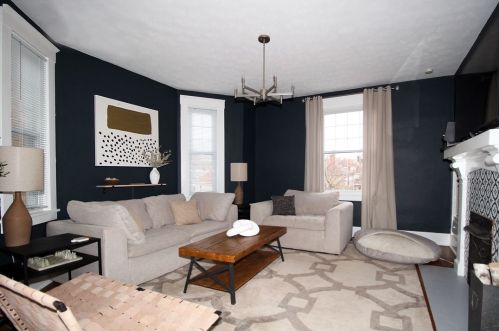 1664 Hillsdale Ave, Pittsburgh PA 15216-1870 exterior