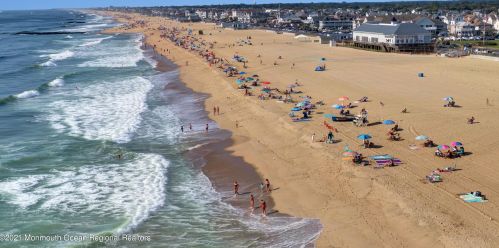 205 4 Ave, Belmar NJ 07719-5010 exterior