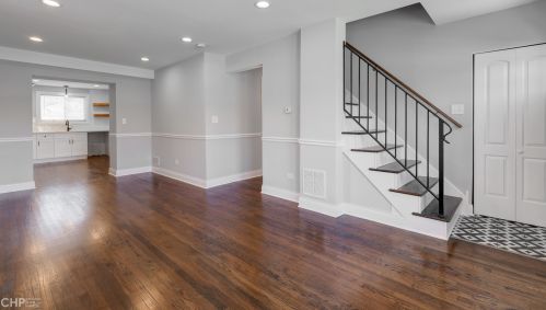 9925 Emerald Ave, Chicago IL  60628-1033 exterior