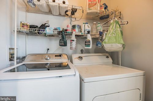 1818 Vly Ter, Washington DC 20032-4629 exterior