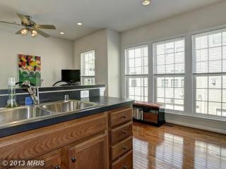 11418 Grandview Ave, Silver Spring MD  20902-2742 exterior