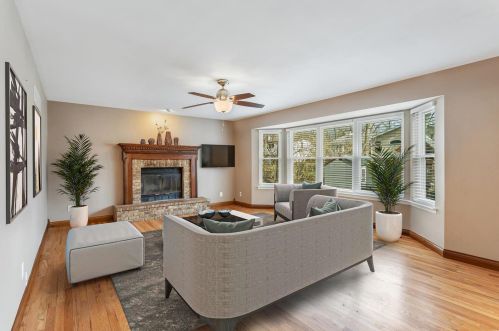 316 Eugenia St, Saint Louis MO 63141-8312 exterior