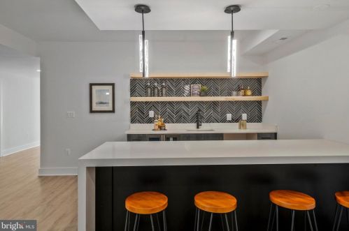 1520 Brookhaven Dr, Mc Lean VA  22101-4127 exterior