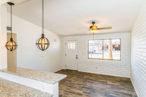 3051 Eastview Ave, Tucson AZ  85730-2905 exterior