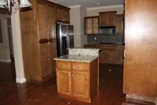 3468 Village Park Ln, Atlanta GA  30331-7928 exterior