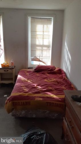 204 Spg St, Trenton NJ 08618-4611 exterior