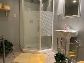 739 90th Pl, Chicago IL  60619-7505 exterior