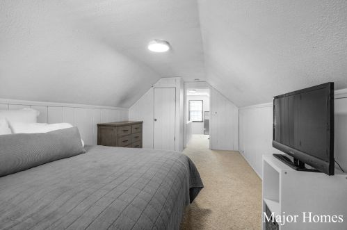 1407 Philadelphia Ave, Grand Rapids MI 49507-2234 exterior