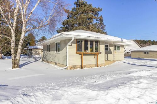 1607 Conan St, Ely MN 55731-1237 exterior