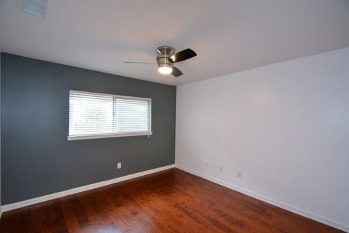 313 Granville Ct, Atlanta GA  30328-3434 exterior