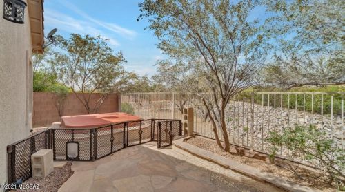 5158 Louis River Way, Tucson AZ  85718-4751 exterior