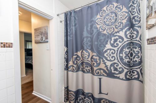 4625 74, Milwaukee WI 53218-4750 exterior