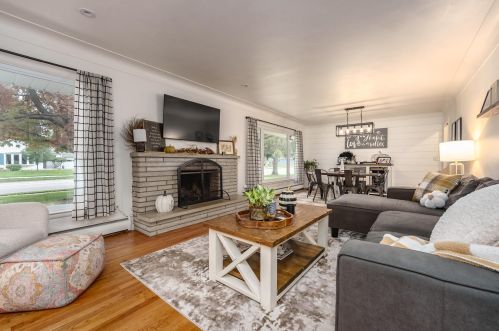 8523 Westnedge Ave, Kalamazoo MI  49002-6227 exterior