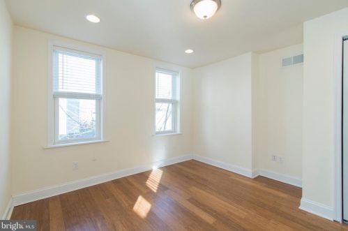 1338 22nd St, Philadelphia PA 19146-4241 exterior