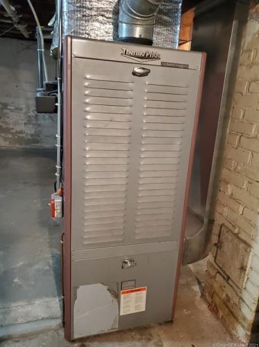 4 Kulas Ter, Seymour CT 06483-2715 exterior