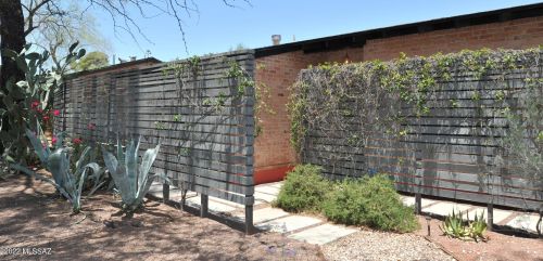 3137 Pima St, Tucson AZ  85716-3131 exterior
