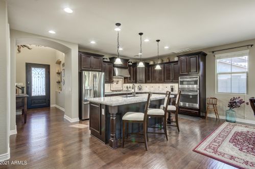 6151 Fresno St, Chandler AZ 85249-5589 exterior