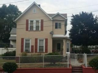 1612 Willey Ave, Cleveland OH  44113-4345 exterior