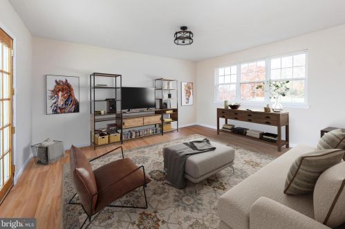 262 Lk Rd, Pilesgrove NJ 08098-3008 exterior