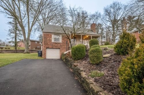 1456 Lattidome Dr, Pittsburgh, PA 15241-2852